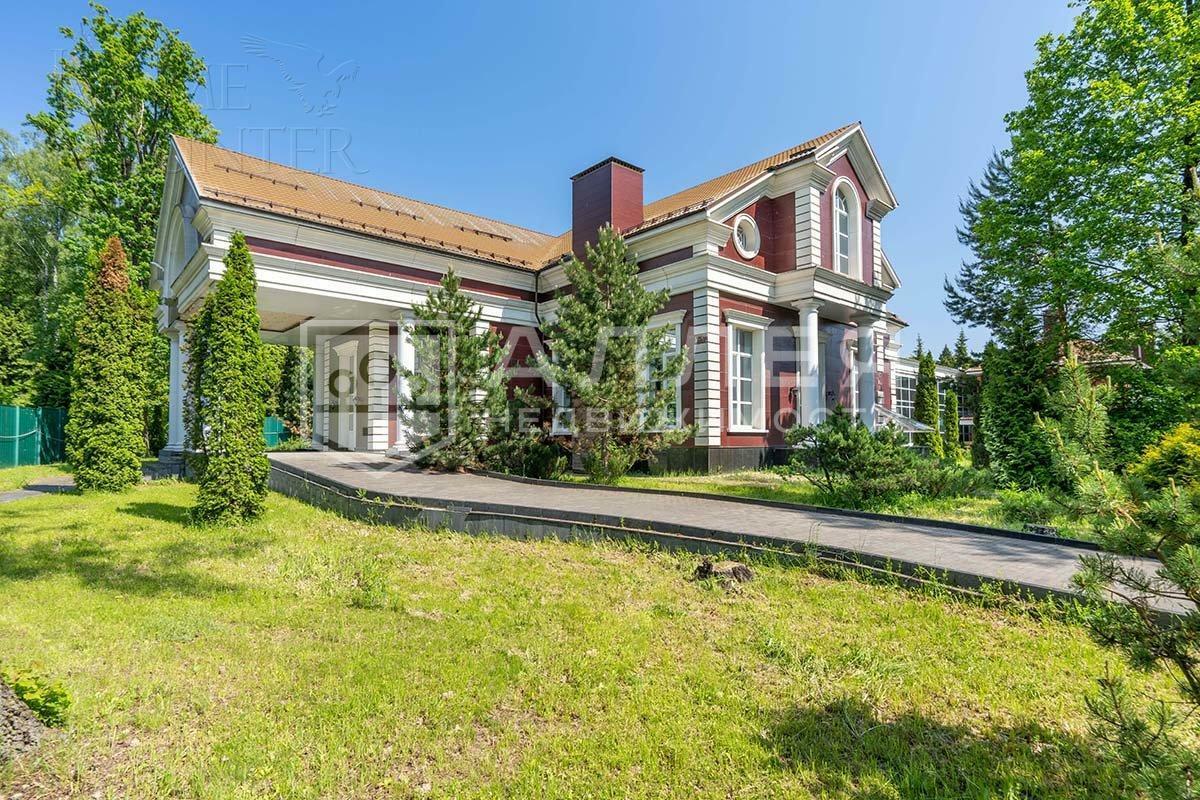 2-этажный коттедж 3 817 м² с отделкой