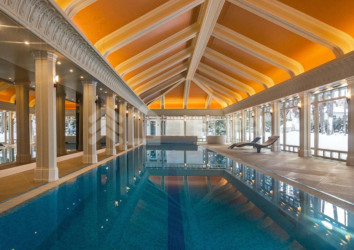 2-этажный коттедж 1 214 м² с отделкой