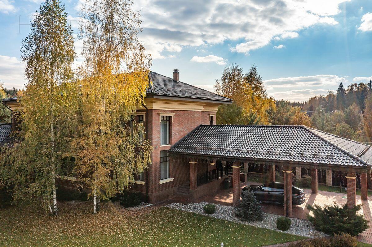 2-этажный коттедж 530 м² с отделкой