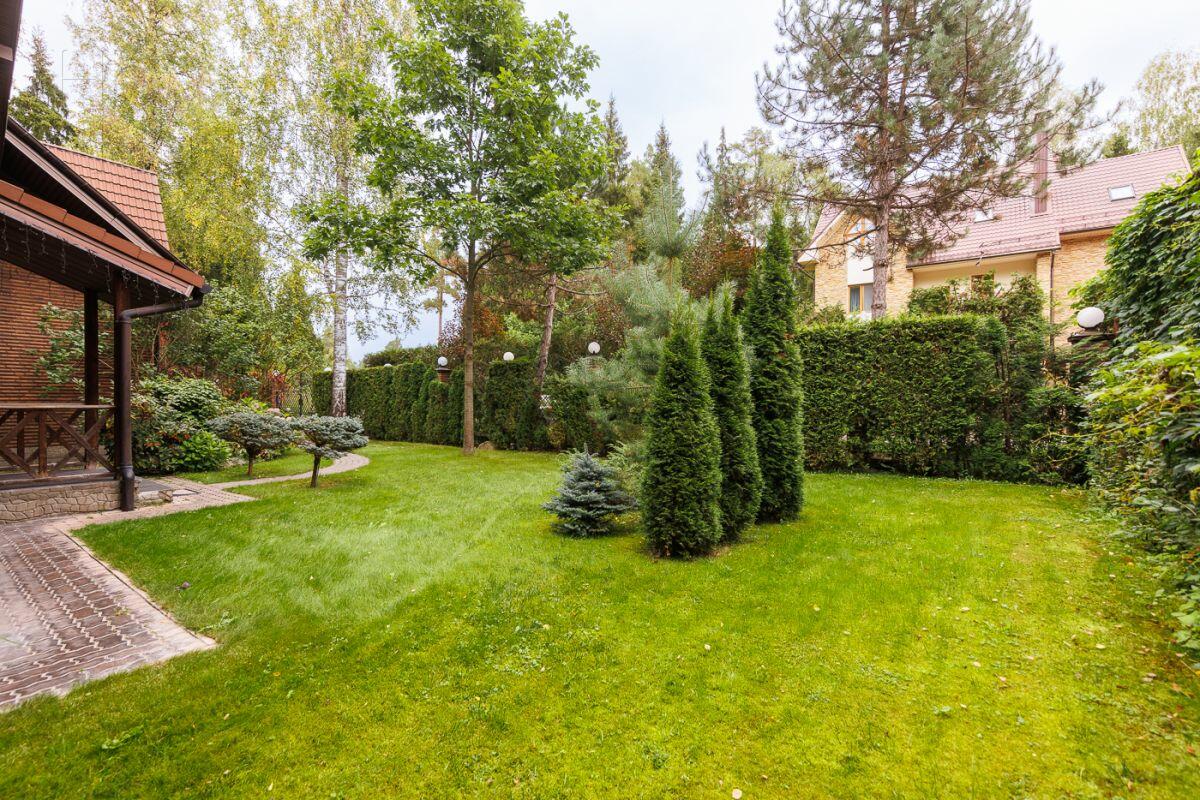 2-этажный коттедж 398.2 м² с отделкой