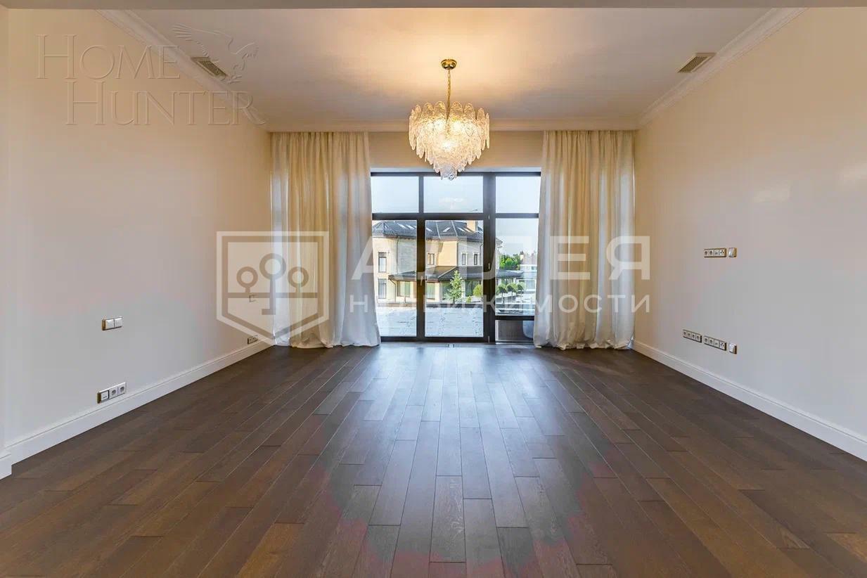 2-этажный коттедж 961 м² с отделкой