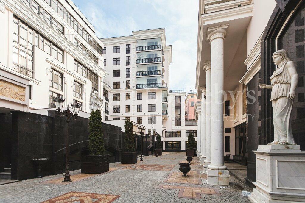 5-КОМН. КВАРТИРА БЕЗ ОТДЕЛКИ 212 М² НА 6 ЭТАЖЕ