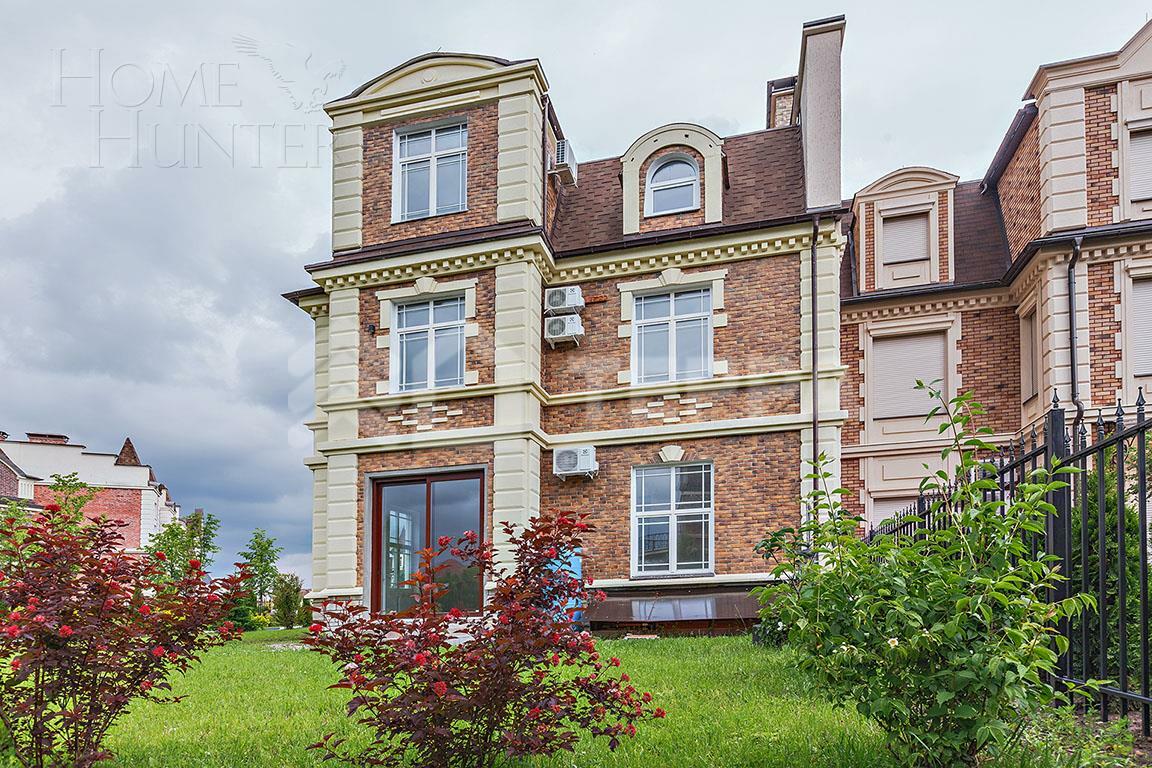 ТАУНХАУС 420 м² с отделкой