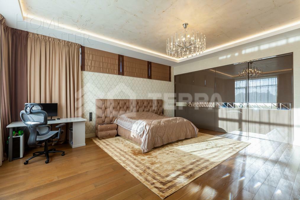 2-этажный коттедж 780 м² с отделкой