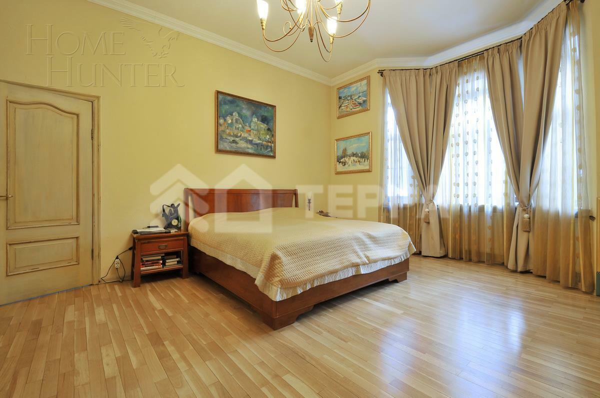 2-этажный коттедж 550 м² с отделкой