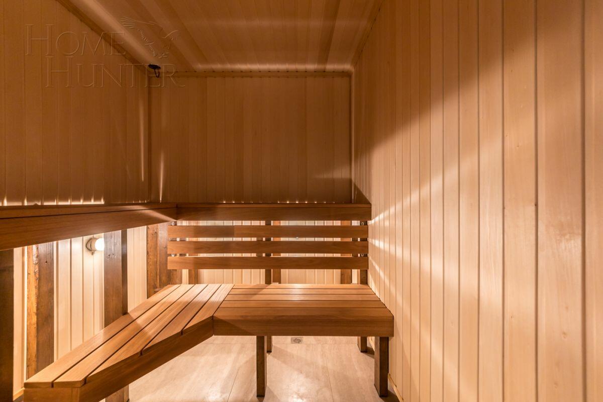 2-этажный коттедж 640 м² с отделкой