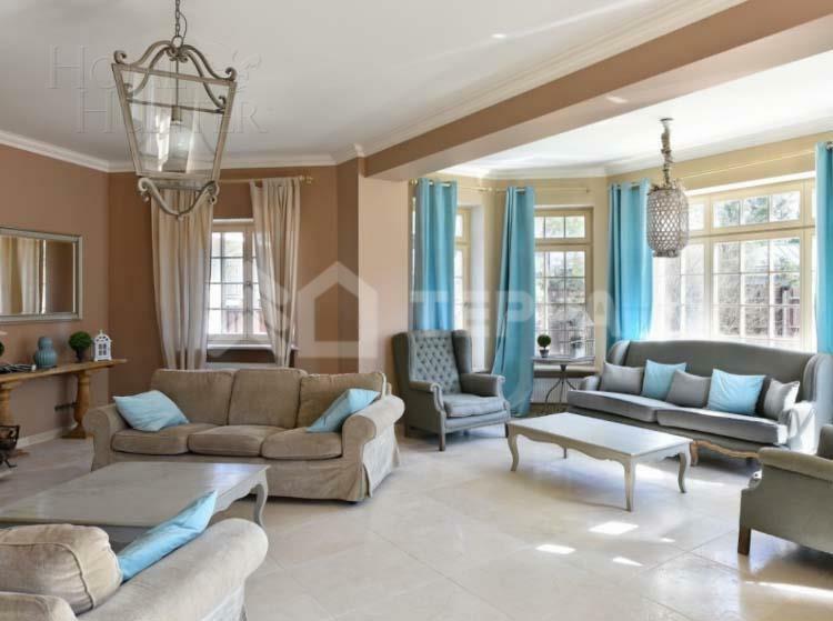 2-этажный коттедж 550 м² с отделкой