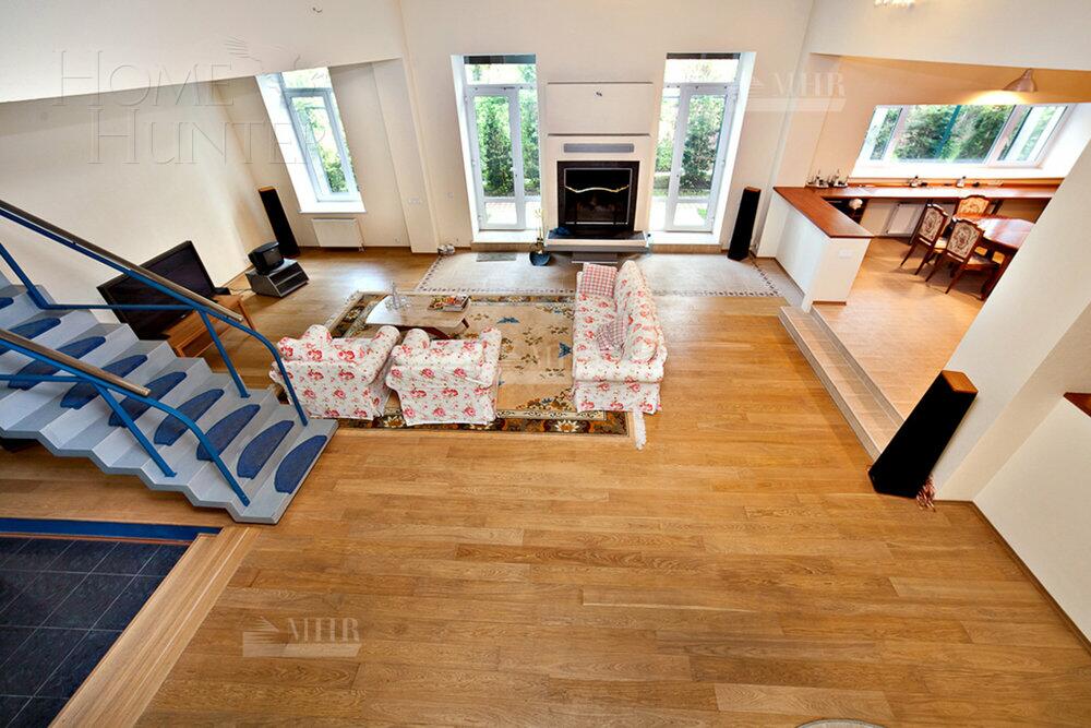 2-этажный коттедж 580 м² с отделкой