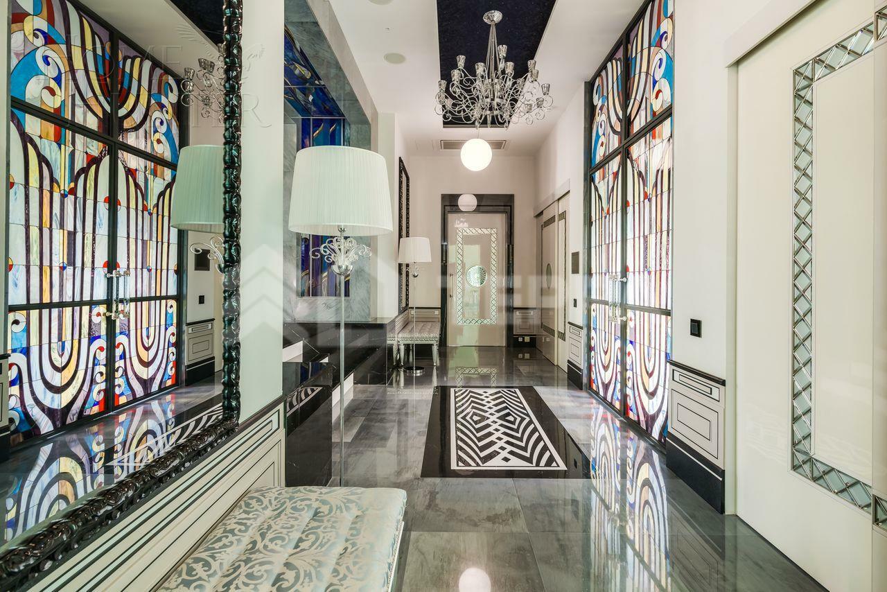 2-этажный коттедж 1 100 м² с отделкой