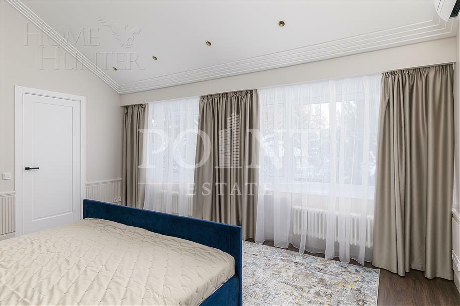 3-этажный коттедж 400 м² с отделкой