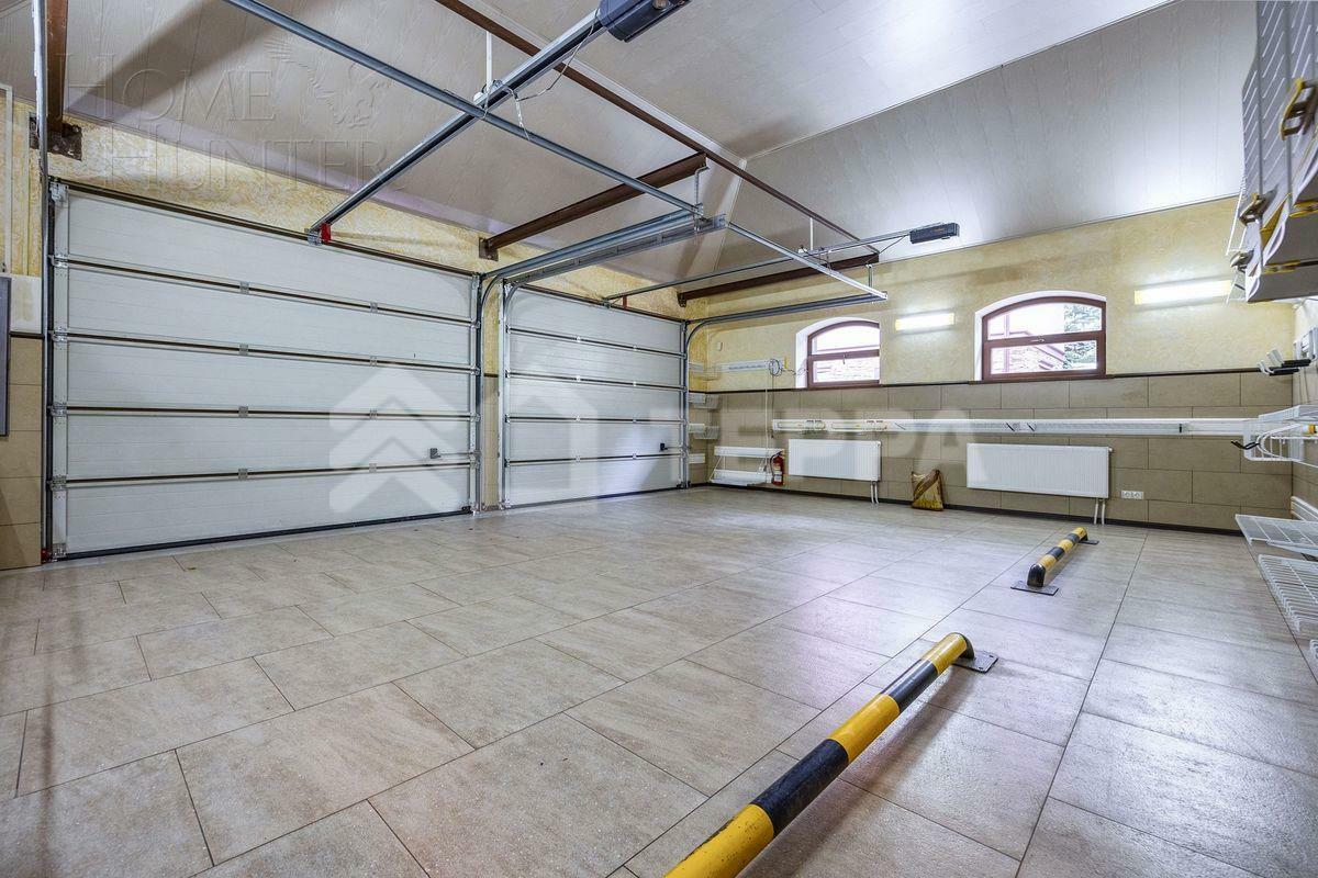 2-этажный коттедж 400 м² с отделкой