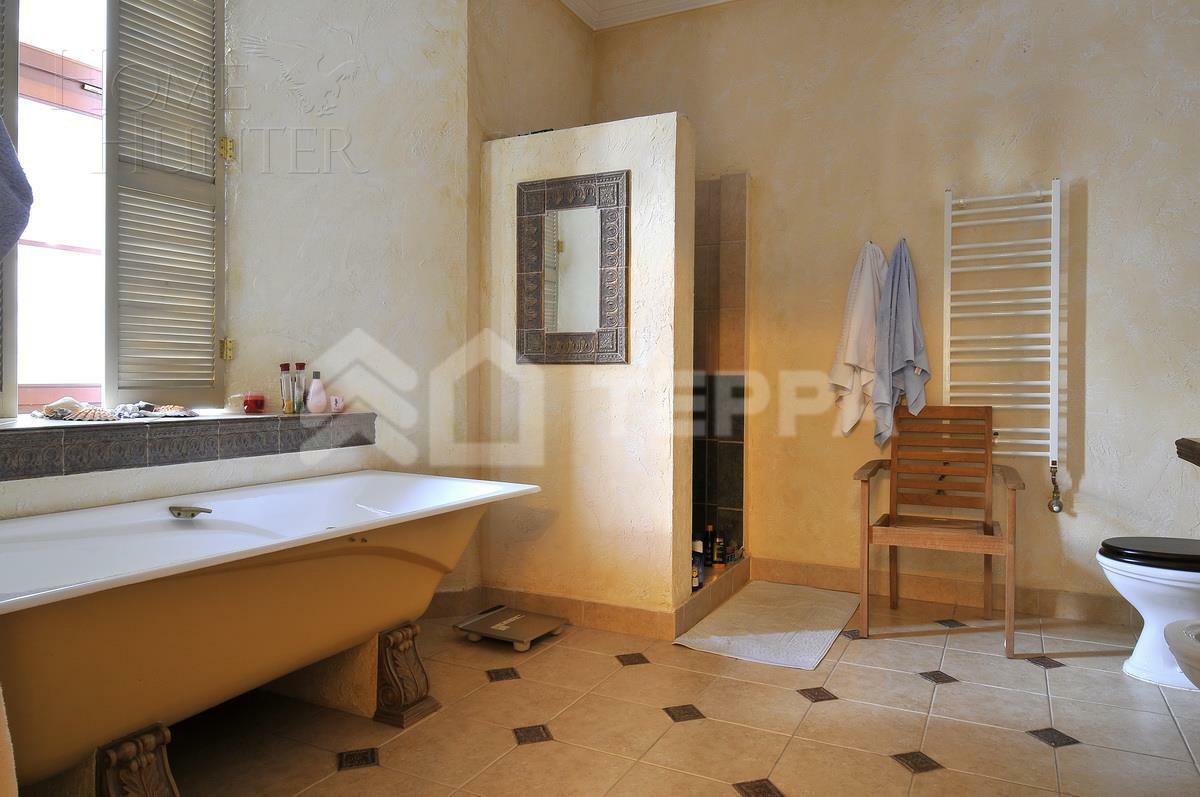 2-этажный коттедж 550 м² с отделкой