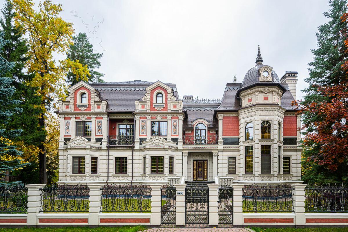 2-этажный коттедж 785 м² с отделкой