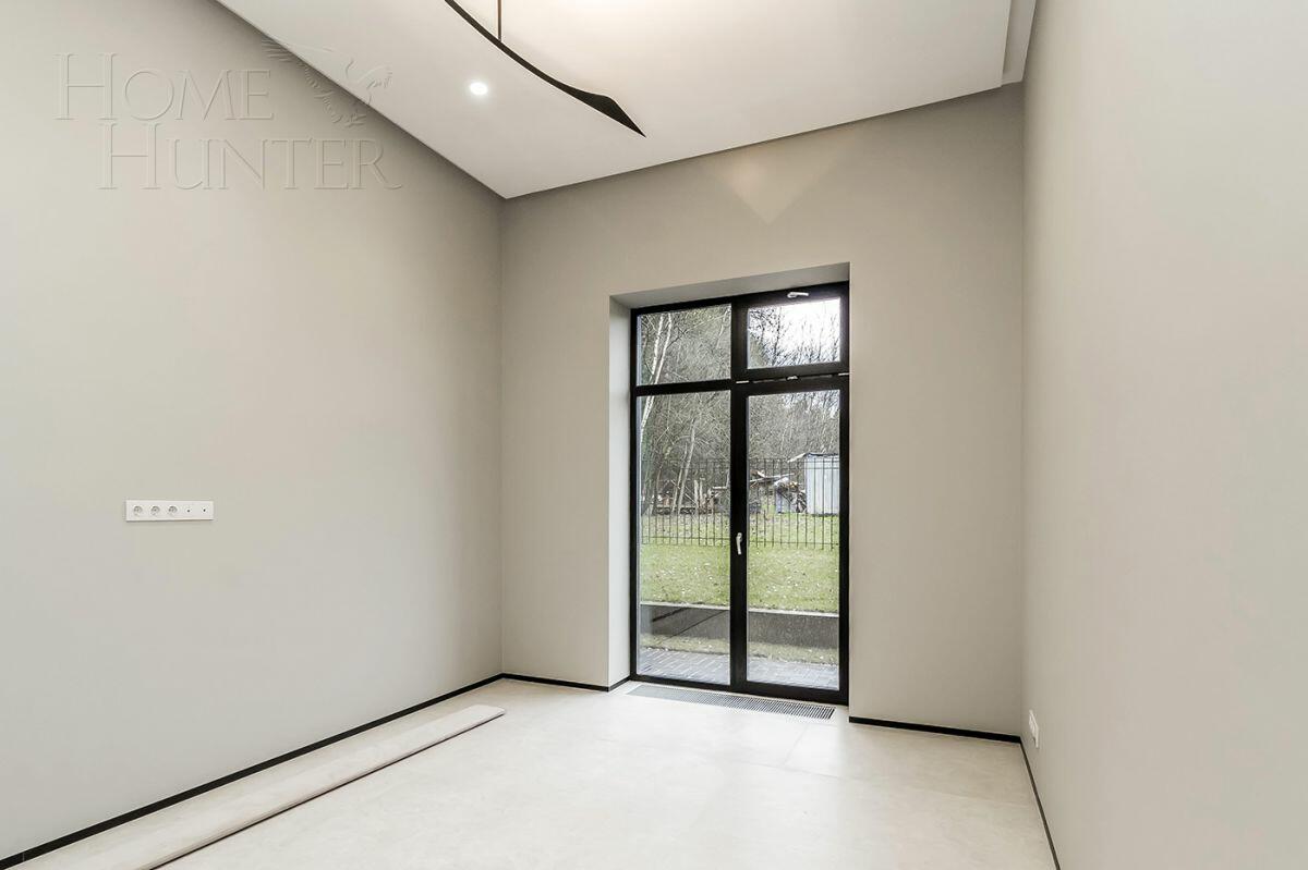 2-этажный коттедж 720 м² с отделкой