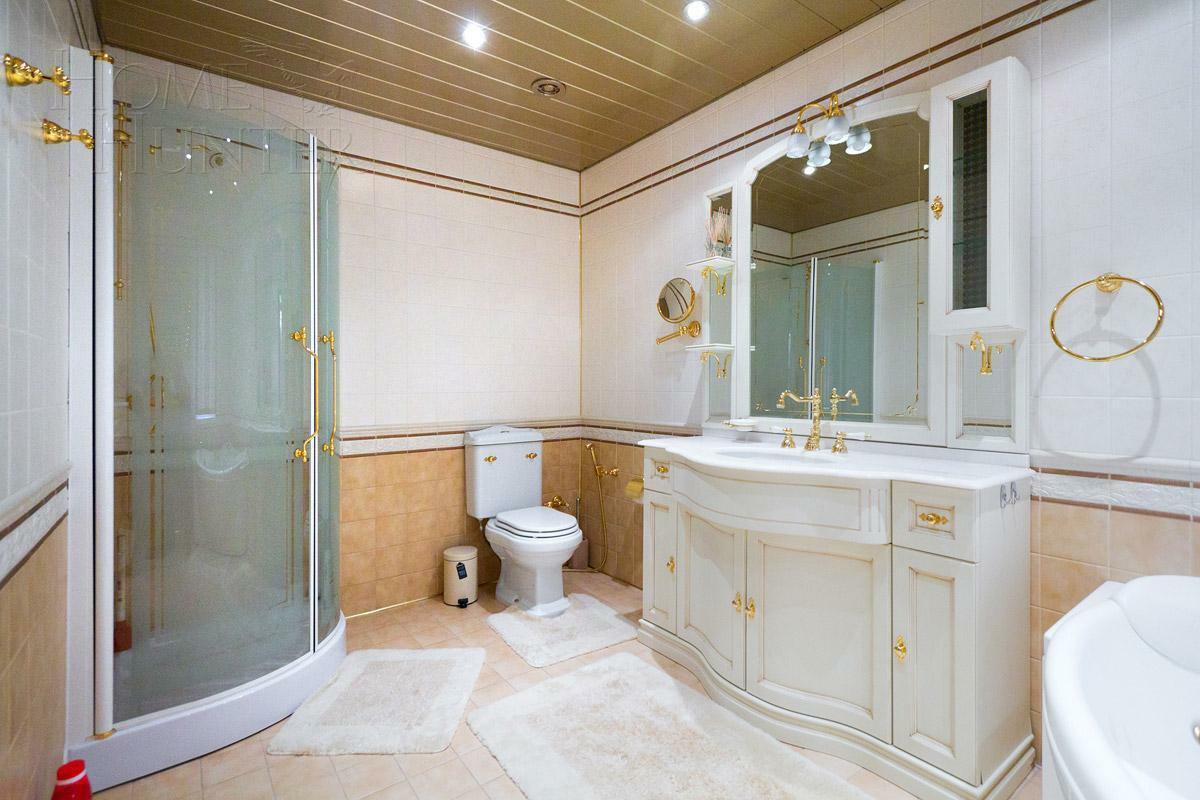 2-этажный коттедж 300 м² с отделкой