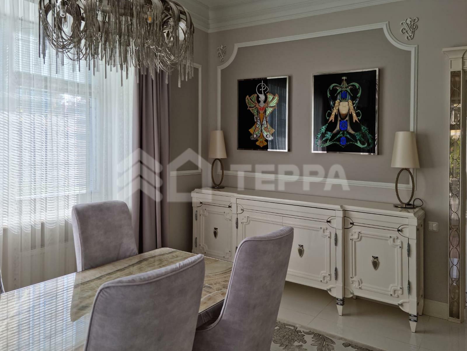 2-этажный коттедж 900 м² с отделкой