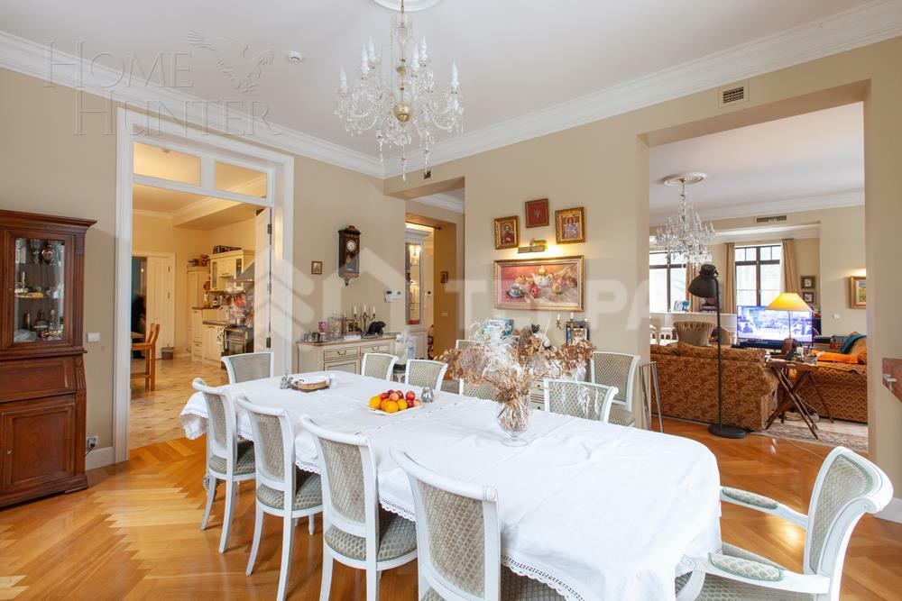 КОТТЕДЖ 972 м² с отделкой