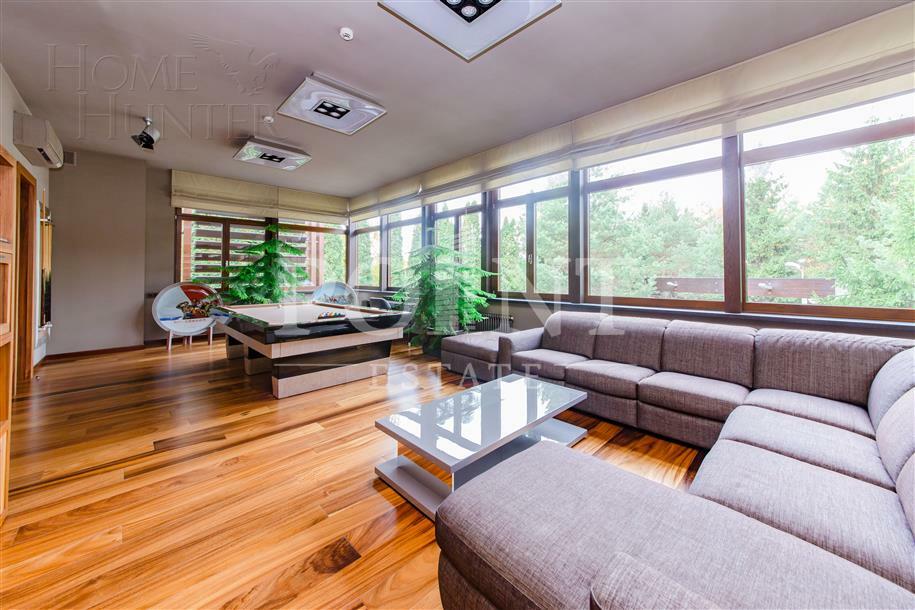 2-этажный коттедж 1 750 м² с отделкой