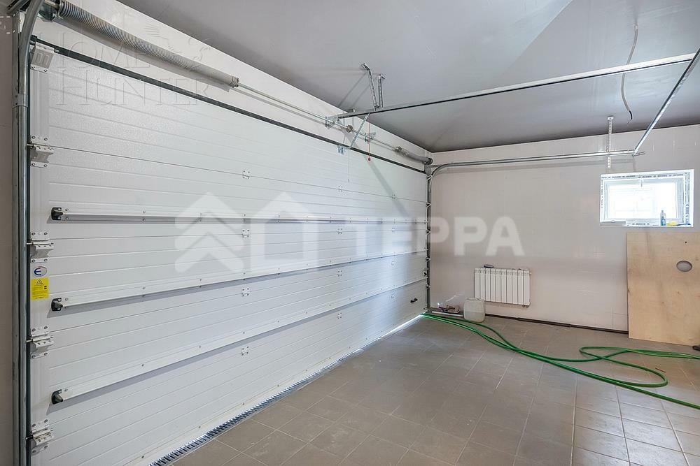 2-этажный коттедж 400 м² с отделкой