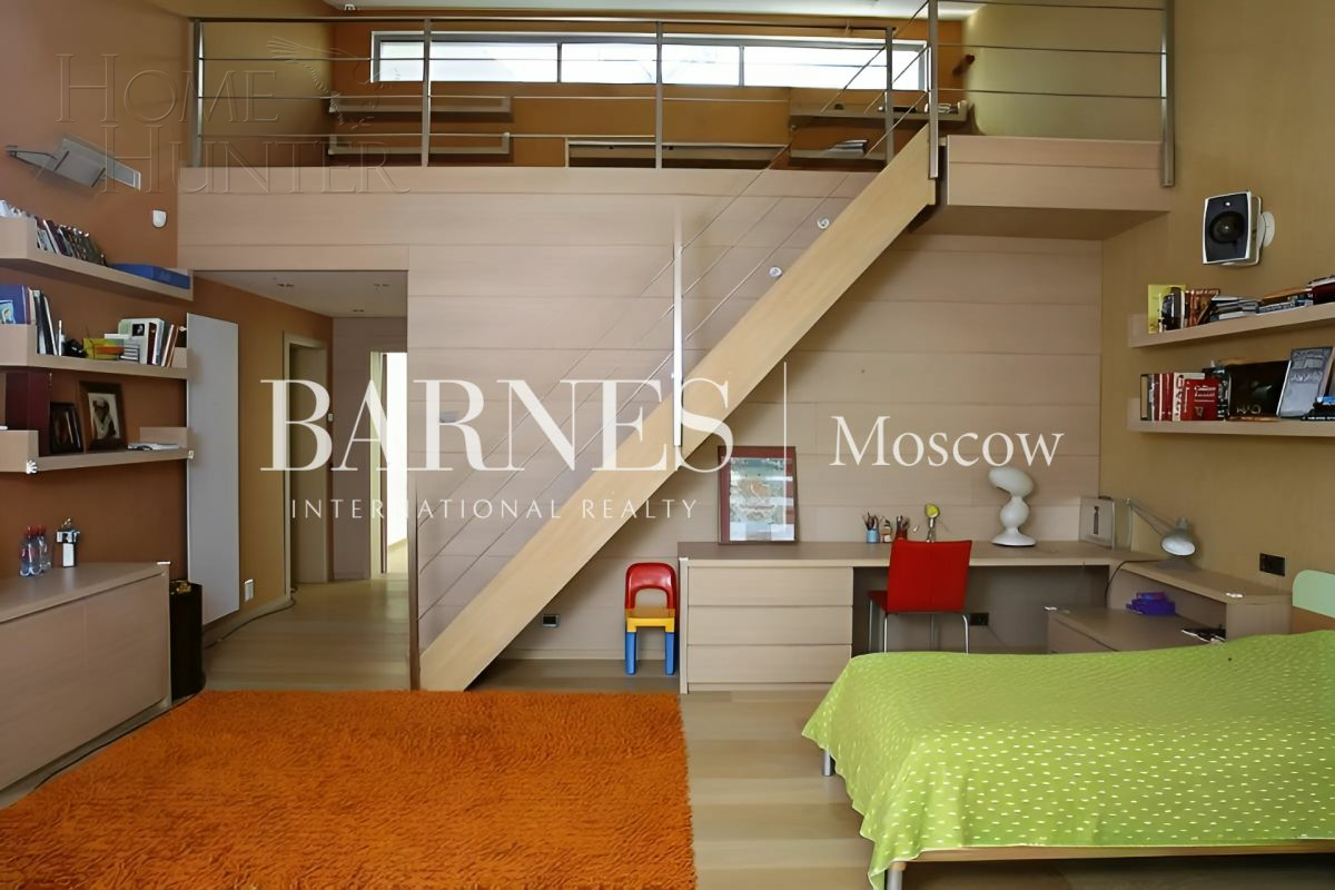 2-этажный коттедж 1 035 м² с отделкой