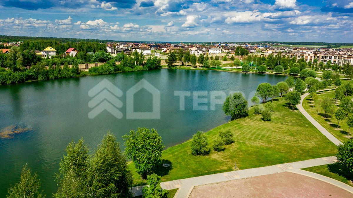 3-этажный таунхаус 311 м² без отделки