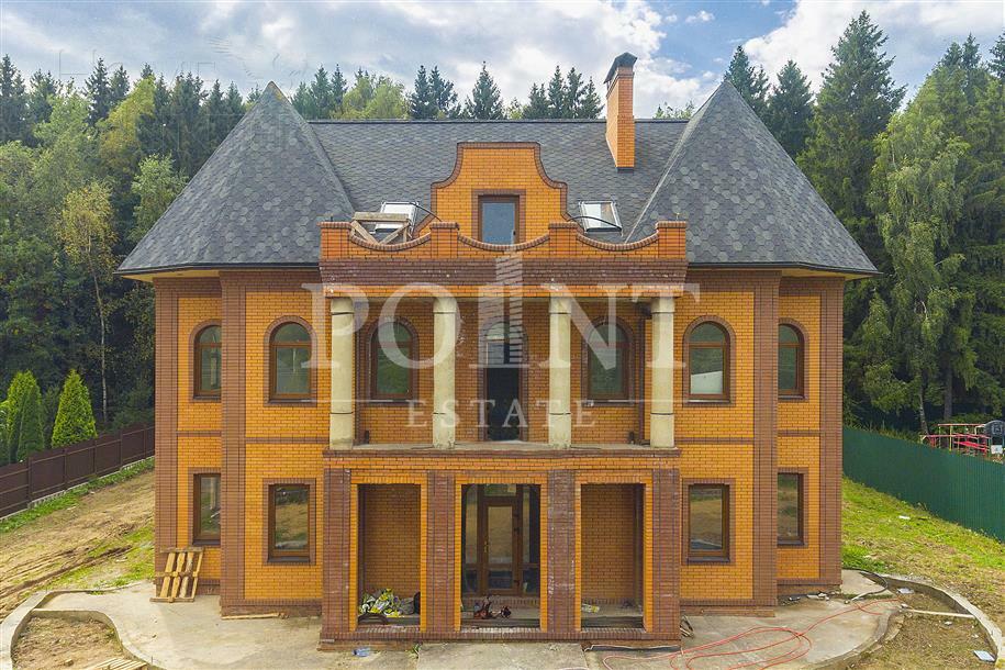 2-этажный коттедж 520 м² с отделкой