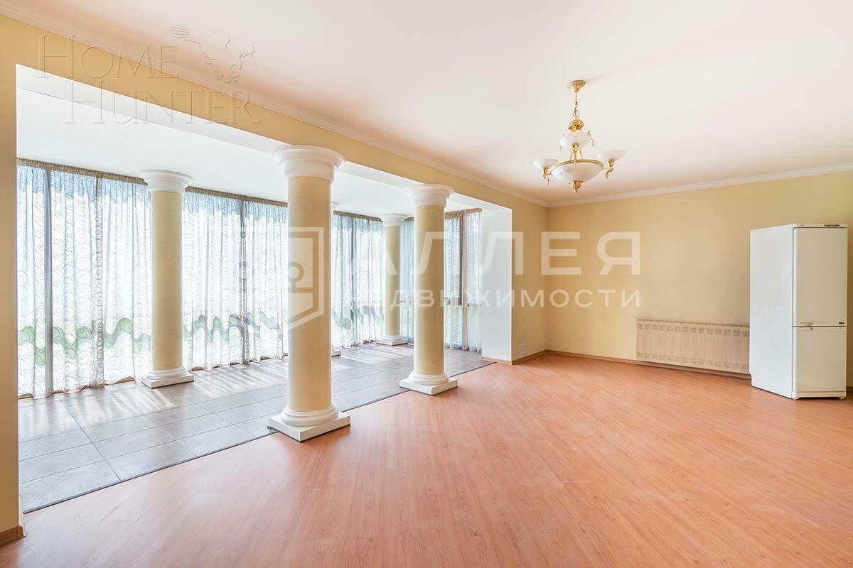 2-этажный коттедж 3 817 м² с отделкой