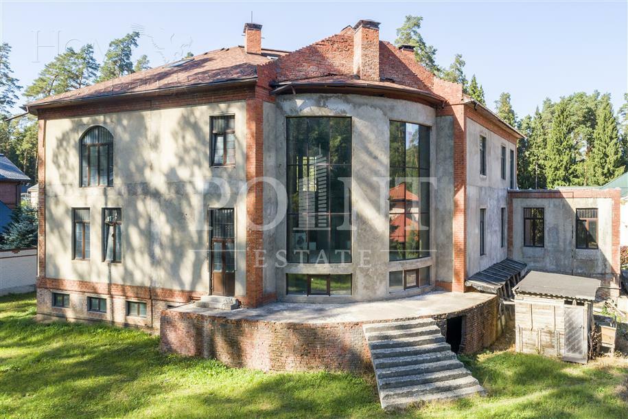 2-этажный коттедж 950 м² без отделки