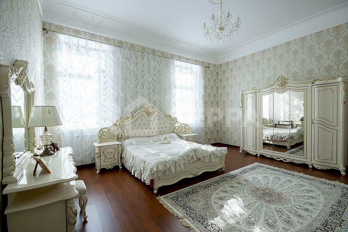 КОТТЕДЖ 1 000 м² с отделкой