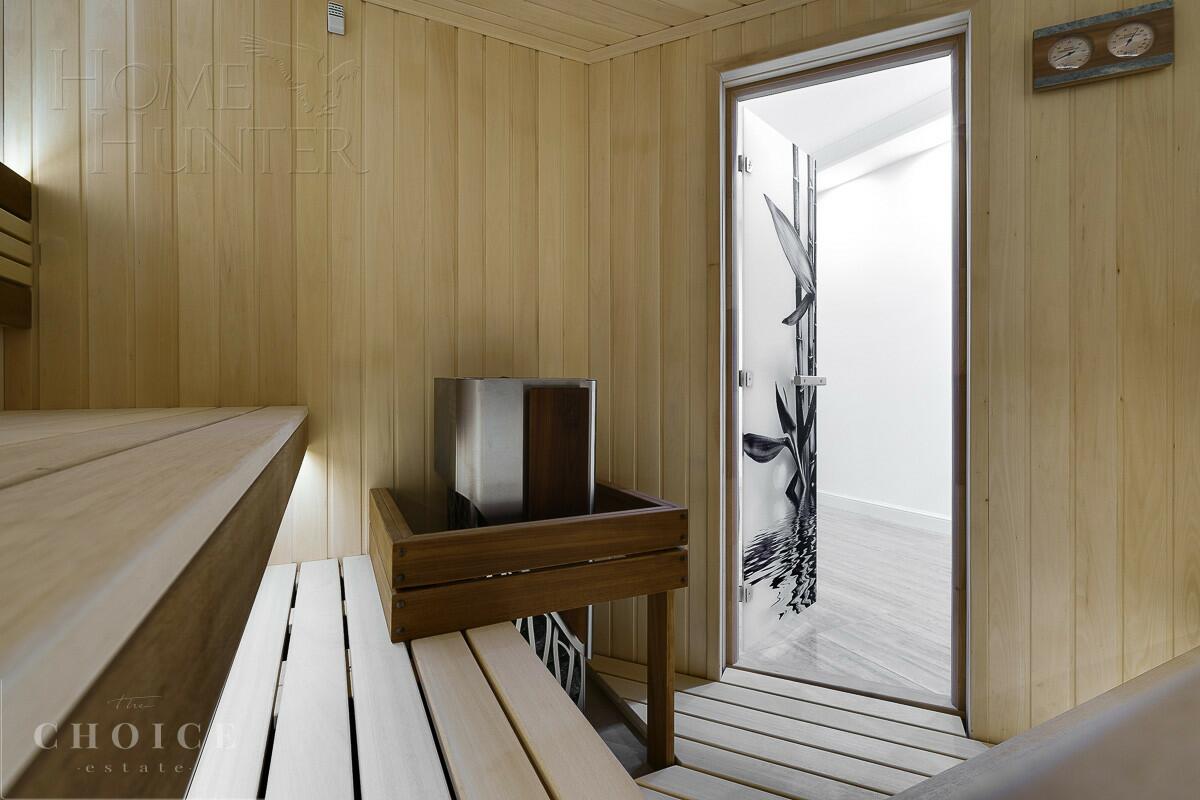 2-этажный коттедж 400 м² с отделкой