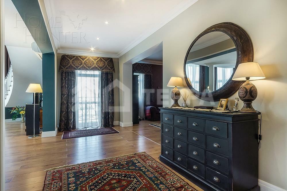 ТАУНХАУС 550 м² с отделкой