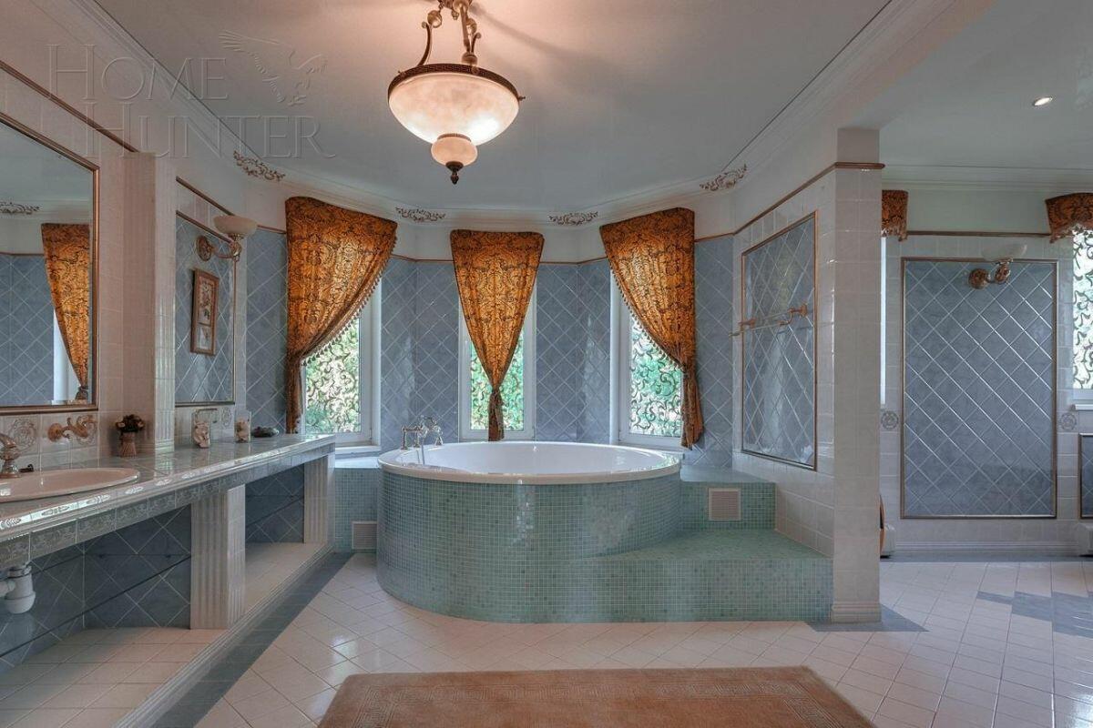 2-этажный коттедж 550 м² с отделкой