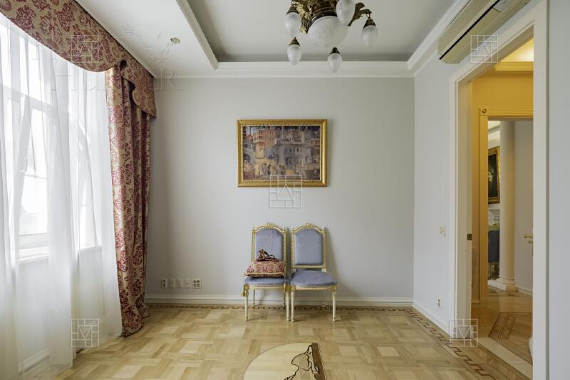 5-КОМН. КВАРТИРА С ОТДЕЛКОЙ 146.6 М² НА 2 ЭТАЖЕ