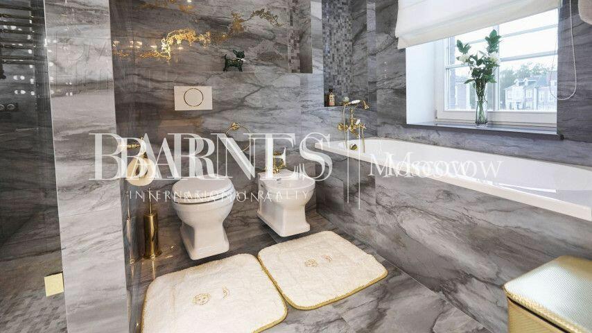 2-этажный коттедж 550 м² с отделкой