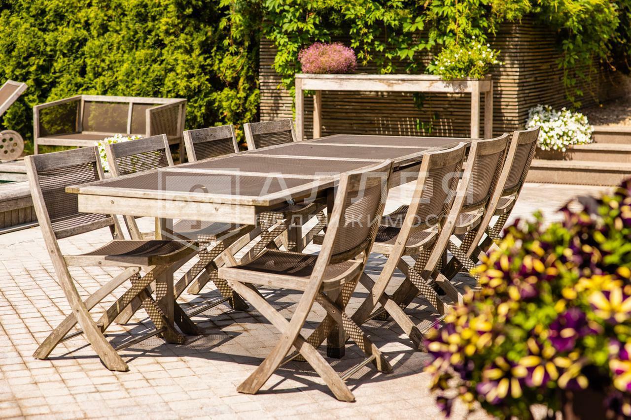 2-этажный коттедж 1 000 м² с отделкой