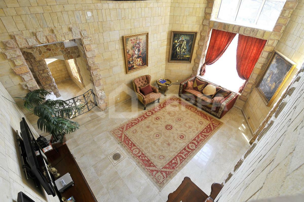 2-этажный коттедж 600 м² с отделкой