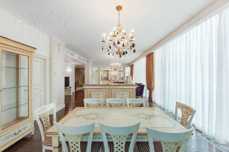 6-КОМН. КВАРТИРА С ОТДЕЛКОЙ 300.3 М² НА 4 ЭТАЖЕ