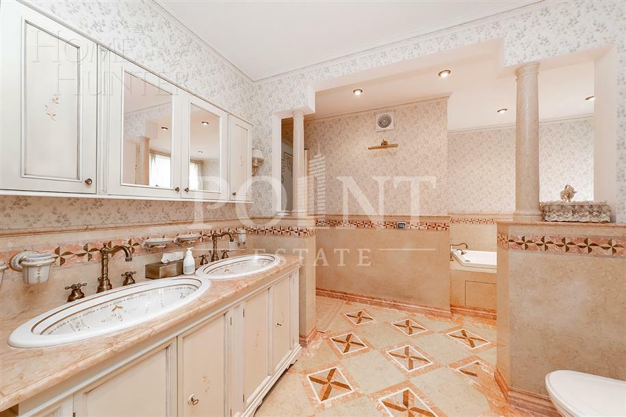 КОТТЕДЖ 2 000 м² с отделкой