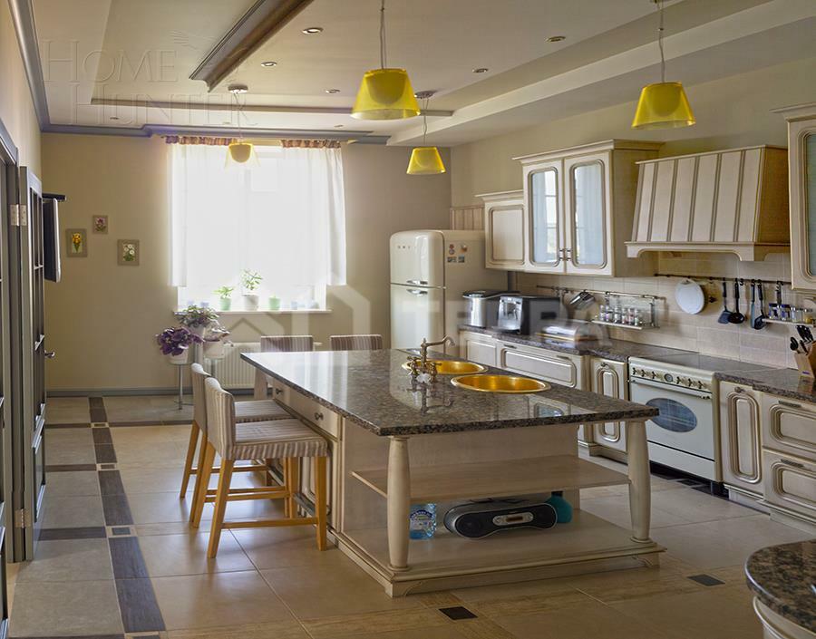 2-этажный коттедж 550 м² с отделкой