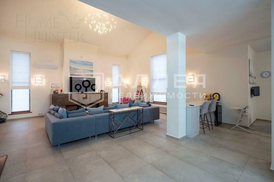 2-этажный коттедж 300 м² с отделкой