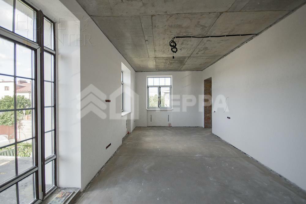 2-этажный коттедж 450 м² без отделки