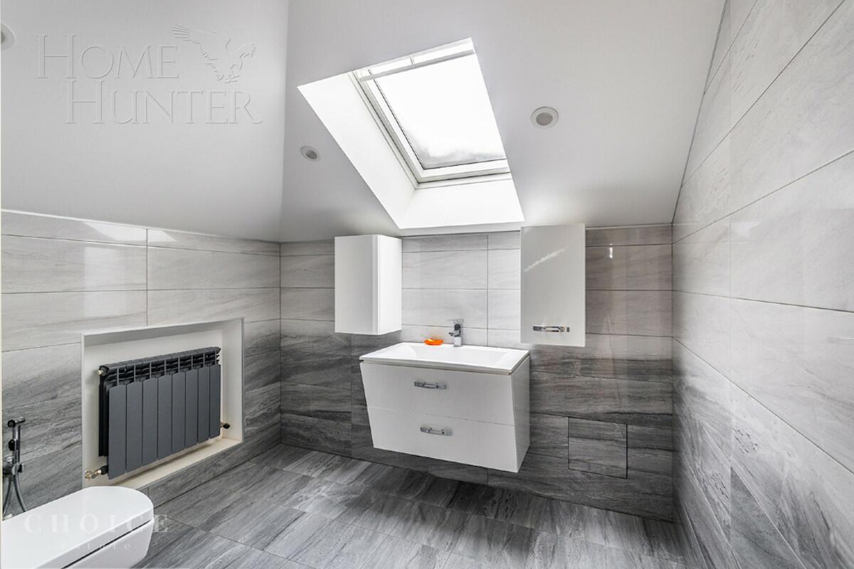 3-этажный коттедж 720 м² без отделки