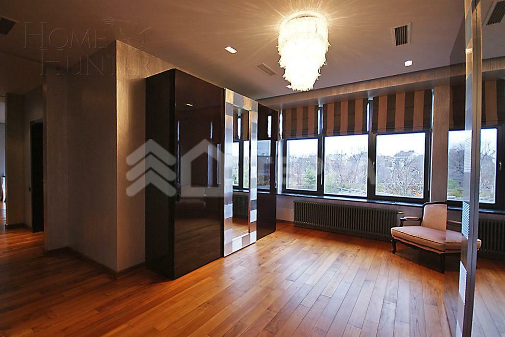 2-этажный коттедж 750 м² с отделкой