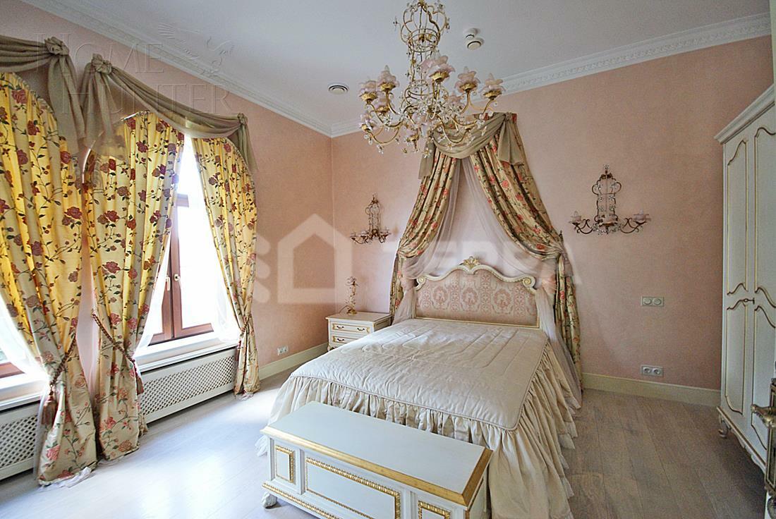 2-этажный коттедж 890 м² с отделкой