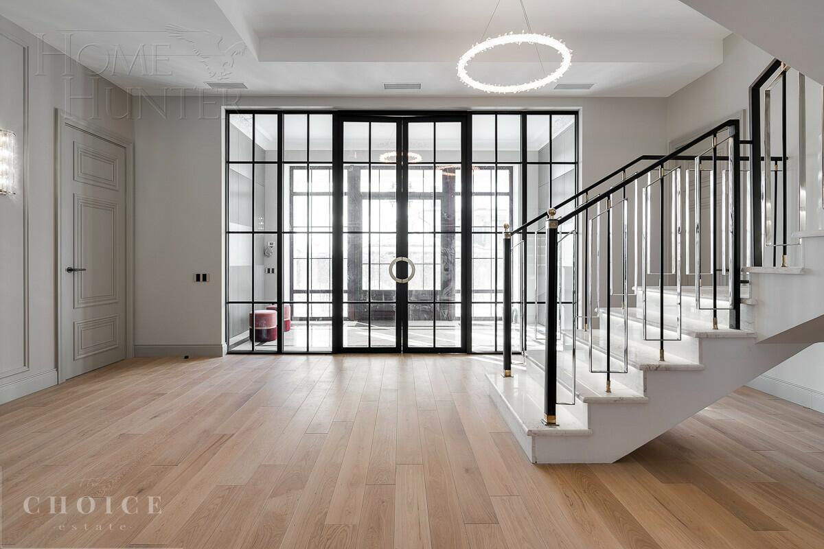 2-этажный коттедж 610 м² с отделкой