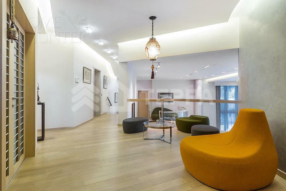 2-этажный коттедж 1 622 м² с отделкой