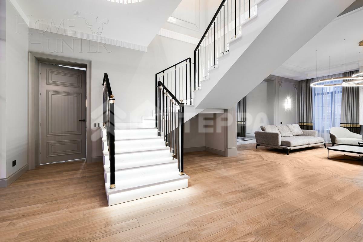 2-этажный коттедж 610 м² с отделкой