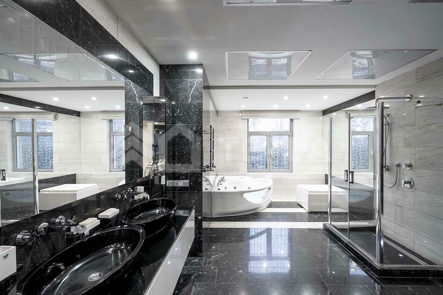 3-этажный таунхаус 350 м² с отделкой