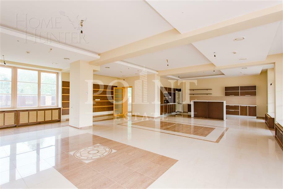 2-этажный коттедж 1 450 м² с отделкой