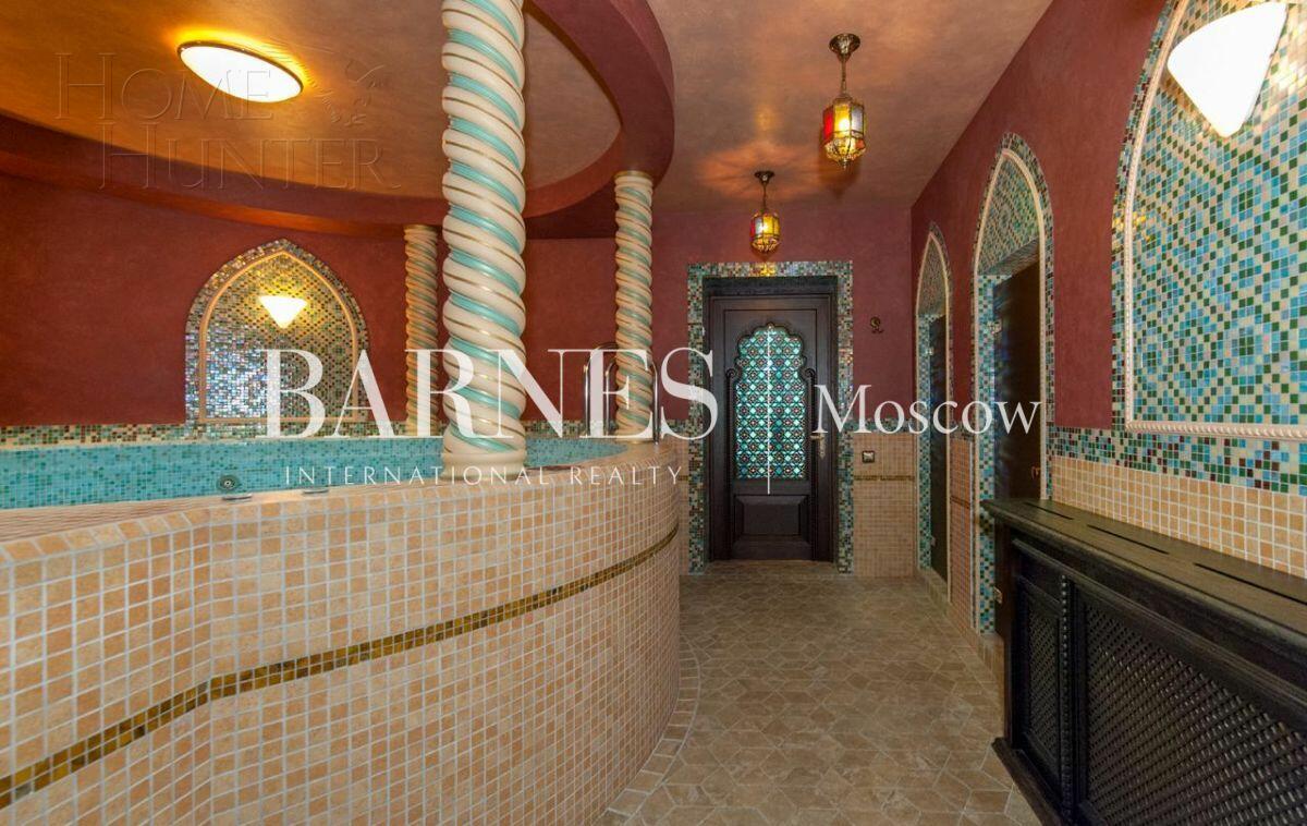 2-этажный коттедж 1 400 м² с отделкой